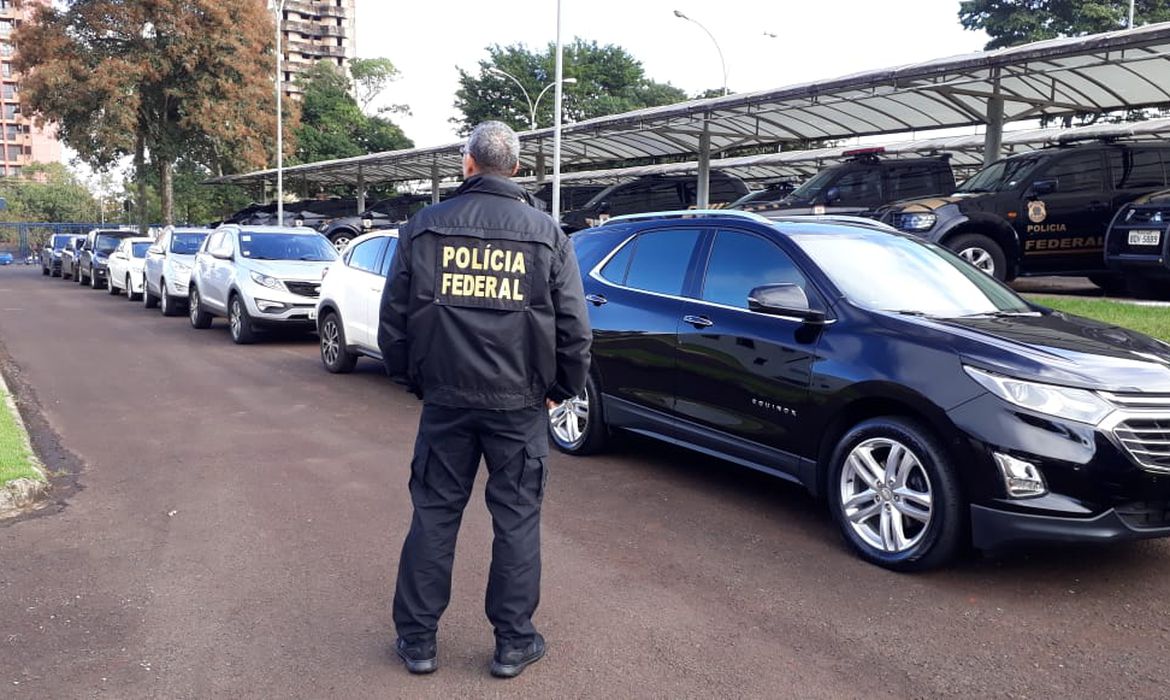 Polícia Federal apreende veículos dos investigados na Operação Freeway